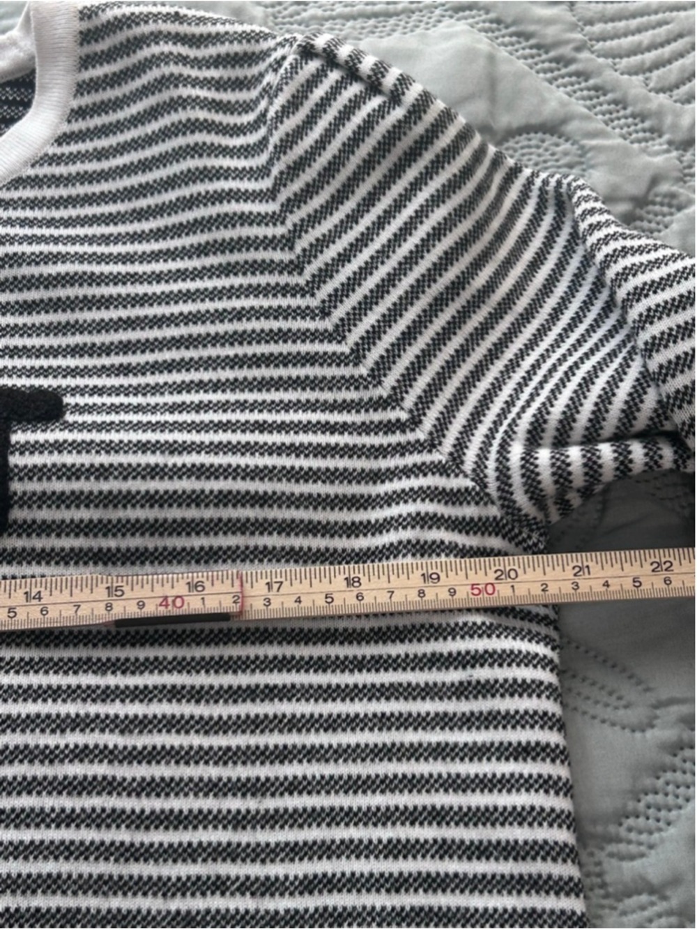 Karl Lagerfeld Paris C’est La Vie Striped Sweater Puff Sleeve L - Picture 8 of 9